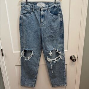 Social Tourist Ultra High Rise Mom Jeans